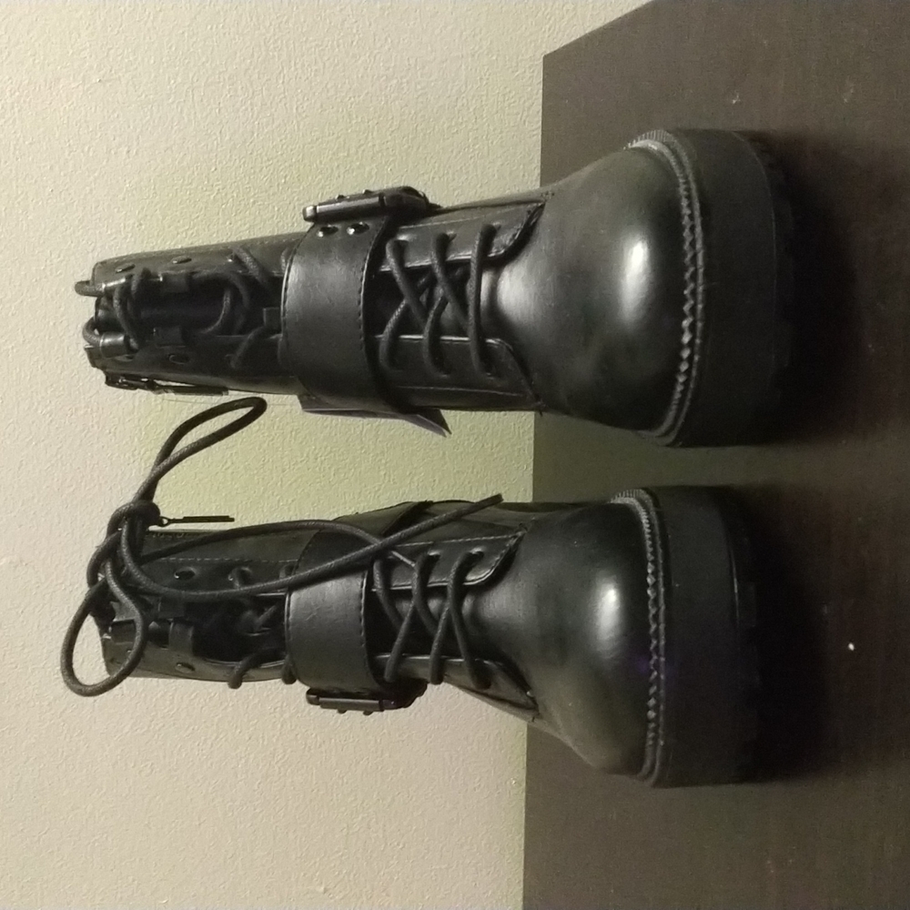 Bershka Black Combat Boots - Picture 2 of 6
